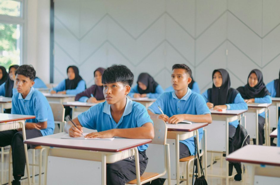 Pemerintah Daerah Raih Penghargaan Bhumandala Kanaka dari Badan Informasi Geospasial